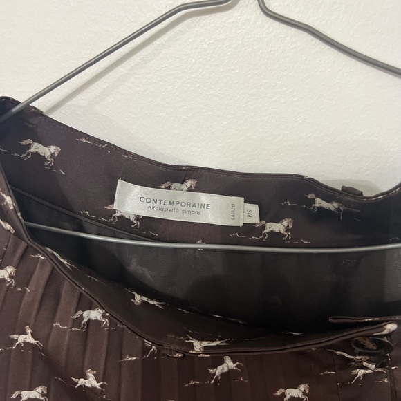 Contemporaine button down Midi skirt - Picture 2 of 4